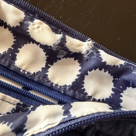 Vera Bradley Navy and Cream Quilted Crossbody Bag - Picture 6 of 14